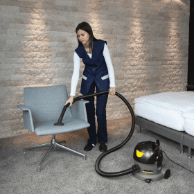 เครื่องดูดฝุ่นแบบแห้ง 8L 1600w รุ่น T 8/1 Classic by stintertrade