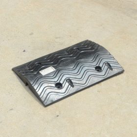 ยางชะลอความเร็ว YAMADA STINTERTRADE