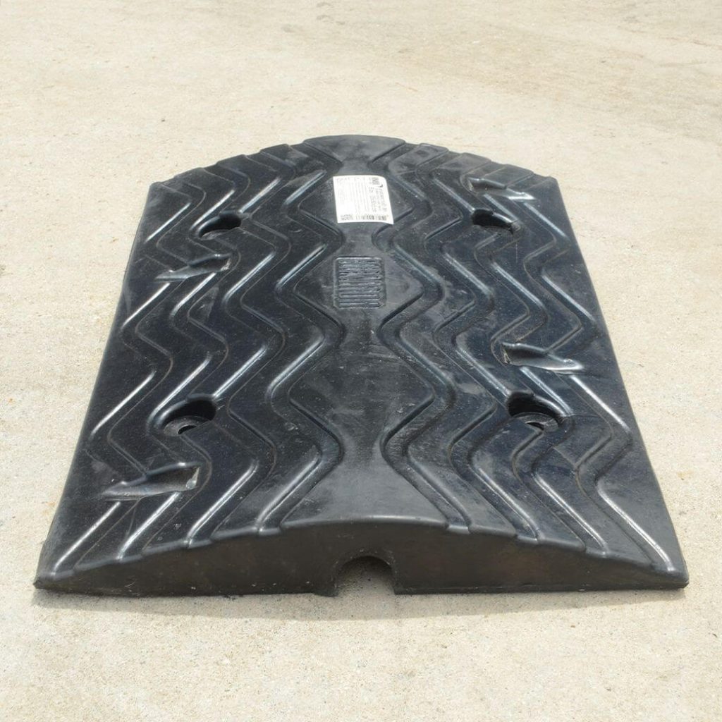 ยางชะลอความเร็ว YAMADA STINTERTRADE