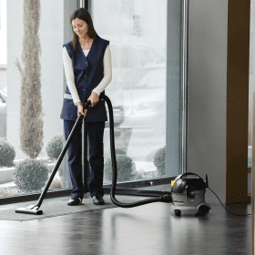 เครื่องดูดฝุ่นแบบแห้ง 8L 1600w รุ่น T 8/1 Classic by stintertrade