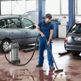 เครื่องดูดฝุ่นเปียก/แห้ง รุ่น NT 38/1 ME Classic by stintertrade