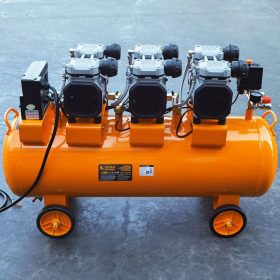ปั๊มลมไร้น้ำมัน 5.5HP (100L) รุ่น 100SO SUMO STINTERTRADE
