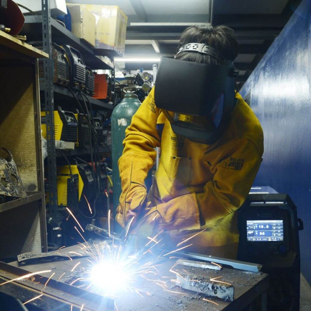 เอี๊ยมหนังกันสะเก็ด YAMADA STINTERTRADE