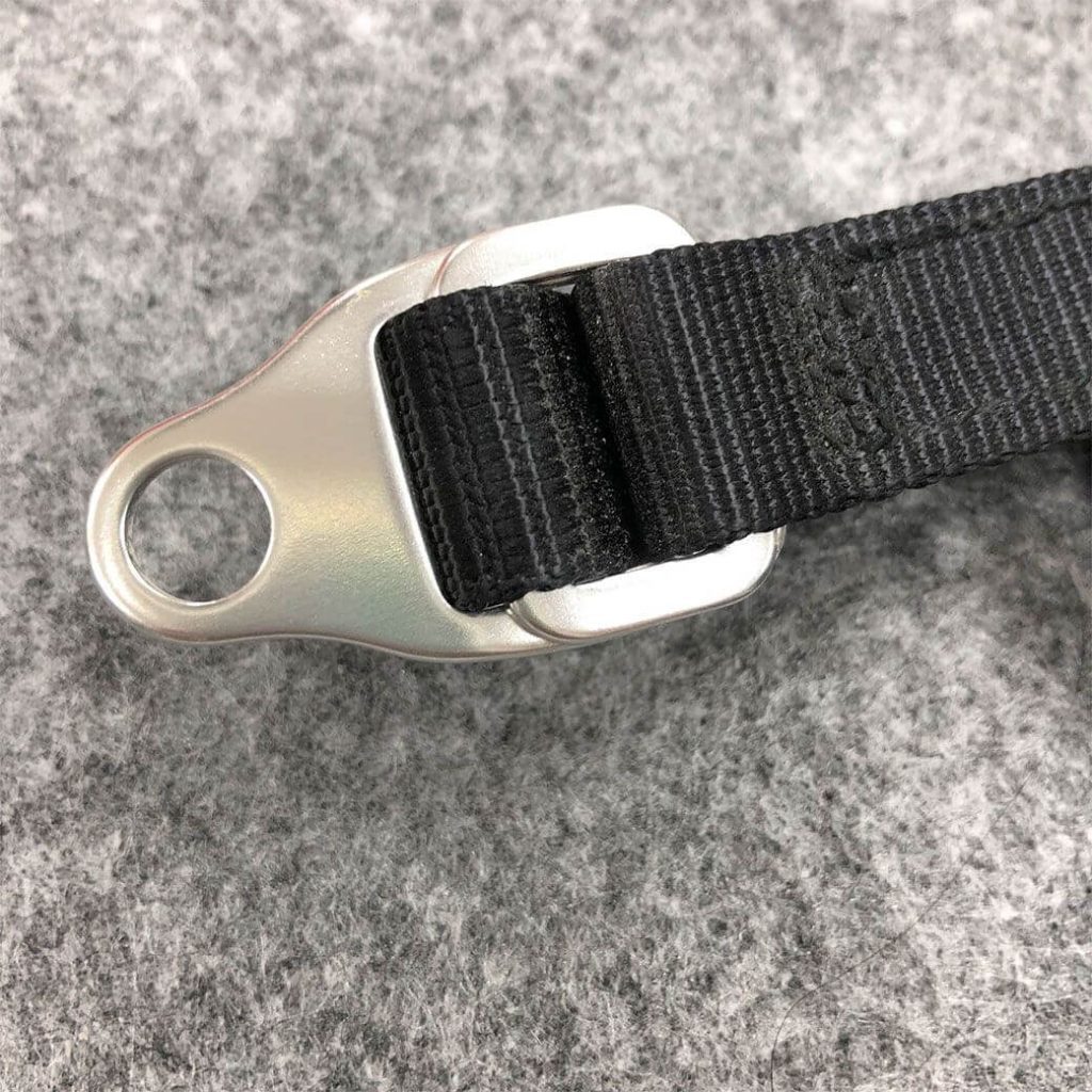 อุปกรณ์บีบจับเชือกแบบสวมที่เท้าขวารุ่น Y-RFA-A YAMADA STINTERTRADE