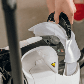 KARCHER เครื่องทำความสะอาดไอน้ำ 2250w รุ่น SC5 EasyFix Iron Plug by stintertrade