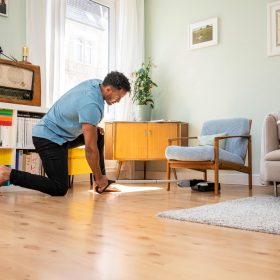 ไม้ถูพื้นไฟฟ้า รุ่น FC 2-4 Battery Set by stintertrade